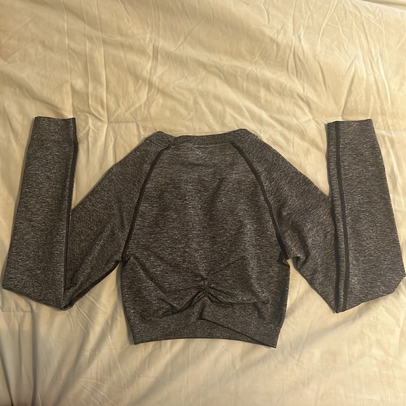 Gymshark Vital Seamless 2.0 Long Sleeve Crop Top - Picture 2 of 3